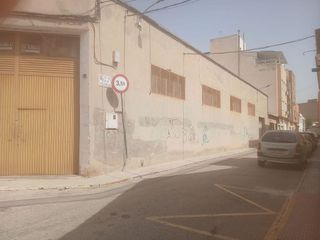 Nave industrial en alquiler en Albatera