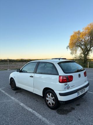 SEAT Ibiza 1.4 mpi 157.000km