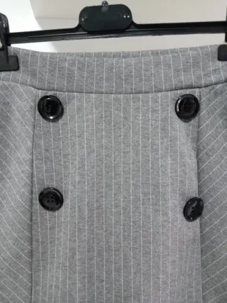 Gonna dritta gessata grigia