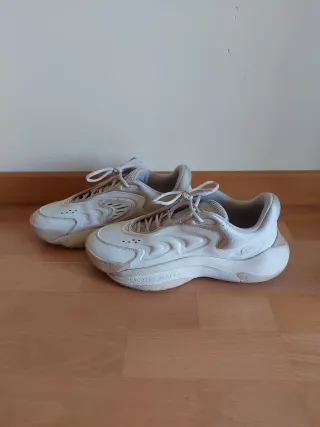 Zapatillas Lacoste Beige/Blanco