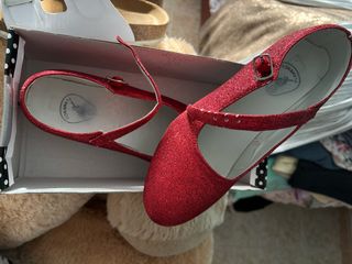 Zapatos Flamenco Niña Rojos Brillantes