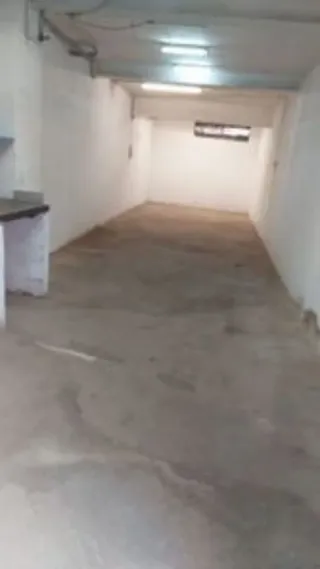 Se alquila pequeño almacén trastero