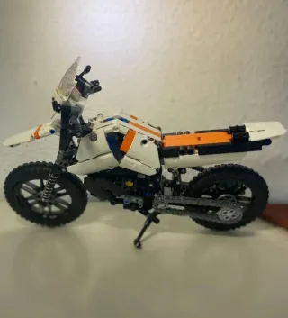 Moto estilo LEGO