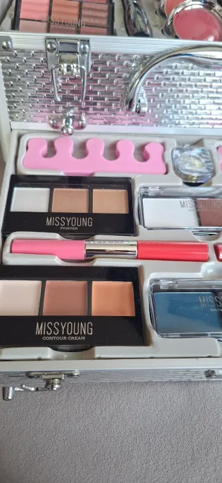 Maletín Maquillaje Miss Young SIN ESTRENAR