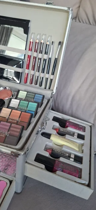 Maletín Maquillaje Miss Young SIN ESTRENAR