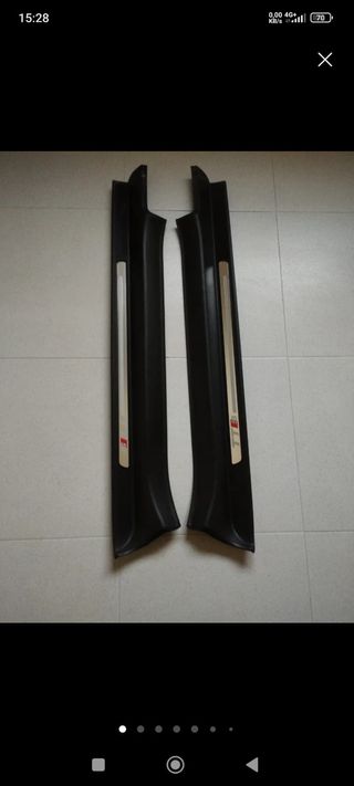 Estriberas Audi TTS MK2 8J Sline