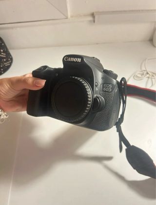 Cámara Canon EOS 60D Negra