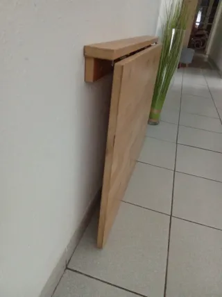 Mesa plegable de madera