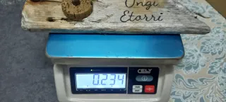 Letrero Ongi Etorri con Madera Flotante y pececito