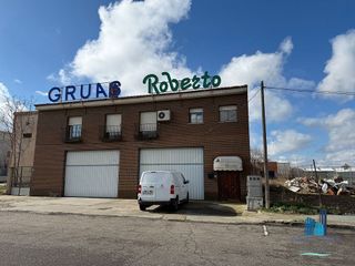 Nave industrial en venta en Azucaica - Santa María de Benquerencia en Toledo