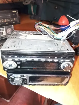 2 radios CD coche vintage