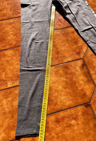 Leggings grigi Terranova - Taglia S con scritta la