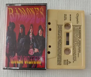 Ramones - Mondo Bizarro Cinta Cassette