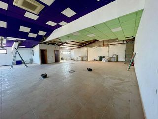 Local comercial en alquiler en Son Ramonell - Es Figueral en Marratxí