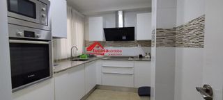 Piso en alquiler en Ciudad Jardín - Zoco en Córdoba