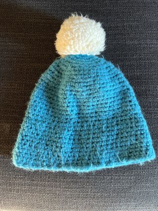 Gorro con borla LaSportiva