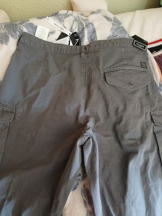 Pantalón Cargo Guess Gris