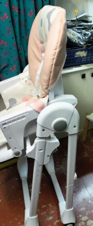 Trona Kinderkraft Rosa  modelo YUMMY