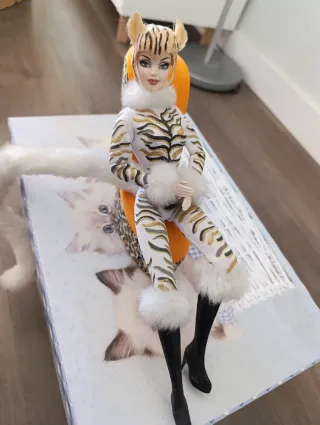 Barbie  Lounge kittie Blanca