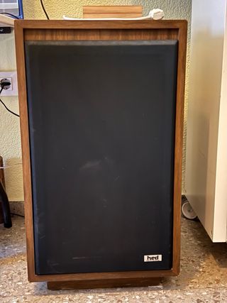 Altavoces Cerwin Vega HED CH324R