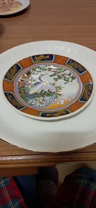 Plato decorativo oriental tipo arita imari.