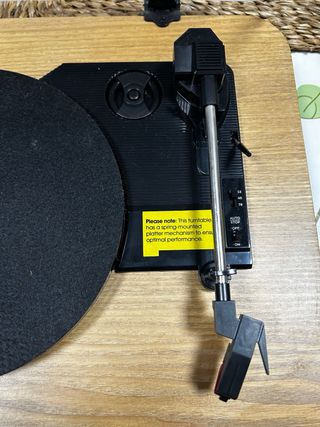 Tocadiscos ION Max LP con altavoces