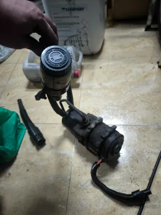 Bomba Dirección Asistida Saxo AX 106