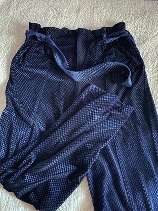 Traje Mioh americana y pantalón terciopelo