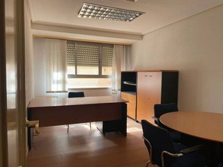 Oficina en venta en Centro en Logroño