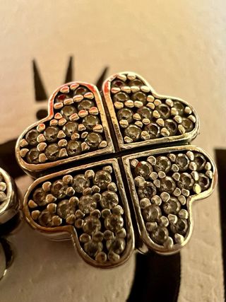 2x Clips Pandora Trébol