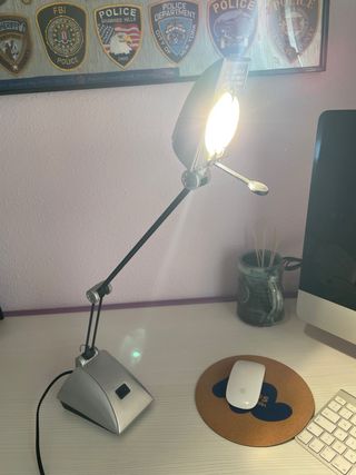Flexo de escritorio gris