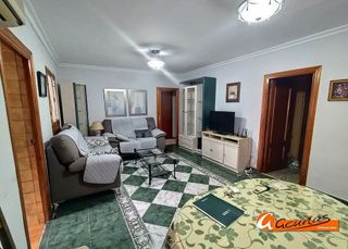 Piso en venta en Alameda