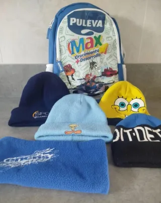 Lote de 4 Gorros, mochila y buff