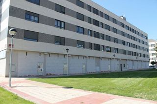 Garaje en venta en San Adrián - La Cava en Logroño