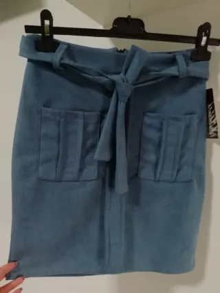 Gonna scamosciata blu con cintura