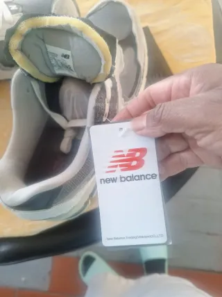 Zapatillas New Balance Gris/Blanco