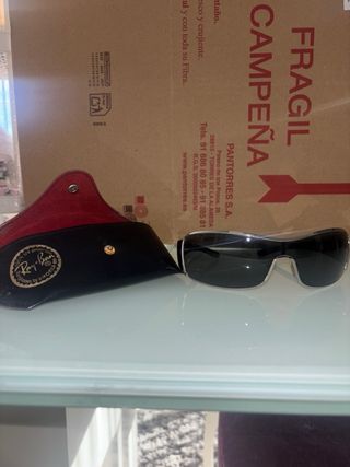 Gafas de sol Prada hombre negras