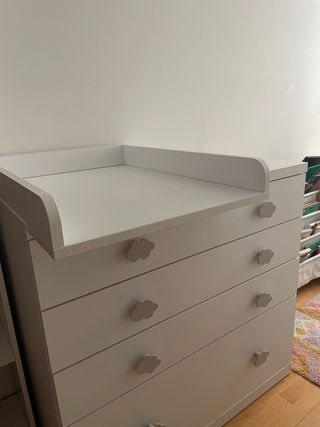 Cómoda infantil con cambiador