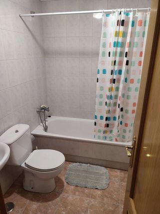 Piso en alquiler en San Roque - As Fontiñas en Lugo