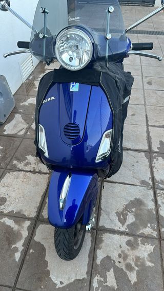 Vespa LX50