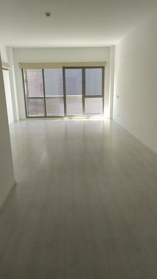 Oficina en alquiler en Virgen del Cortijo - Manoteras en Madrid