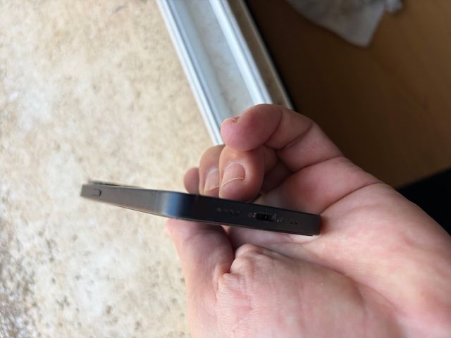 iPhone 13 mini 128GB con custodia e scatola