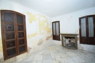 Casa en venta en Montefrío