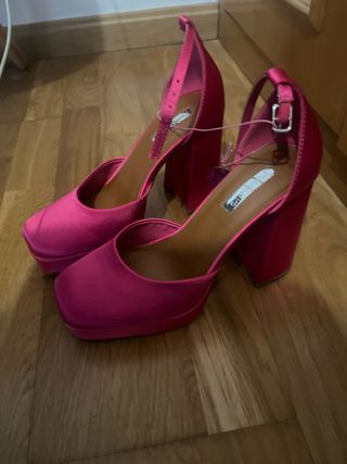 Zapatos de tacón rosa plataforma