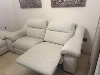 Sofa 3 plazas(motor)+sofa 2 plazas
