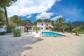 Casa en venta en Teulada Pueblo en Teulada