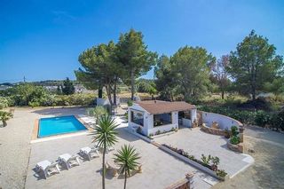 Casa en venta en Teulada Pueblo en Teulada