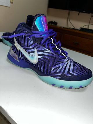 zapatillas de baloncesto Nike LeBron NXXT Genisus