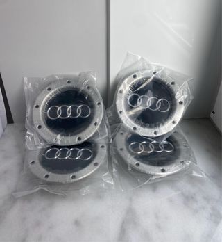 Tapabujes Audi 146mm modelo RS4 old nuevos