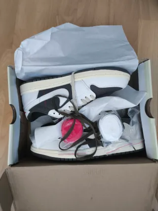 Zapatillas de Nike x travis Scott FALSAS